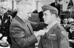 Woody receiving the Medal of Honor